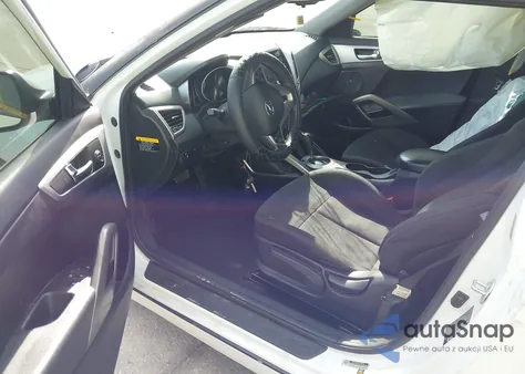 2014 Hyundai Veloster Base W/Black z USA, uszkodzony, nr VIN KMHTC6AD4EU193158